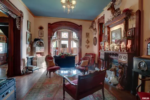 601 Spring St, Quincy, IL 62301 photo 7