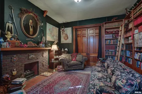 601 Spring St, Quincy, IL 62301 photo 17