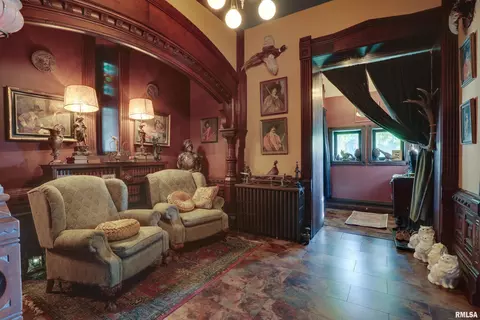 601 Spring St, Quincy, IL 62301 photo 5