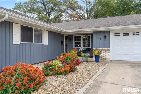 58 Andover Dr, Springfield, IL 62704 photo 4