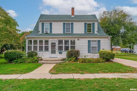 408 N Main St, Mason City, IL 62664