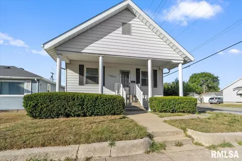 Exterior - 1729 E Converse Ave, Springfield, IL 62702 photo 1 of 5