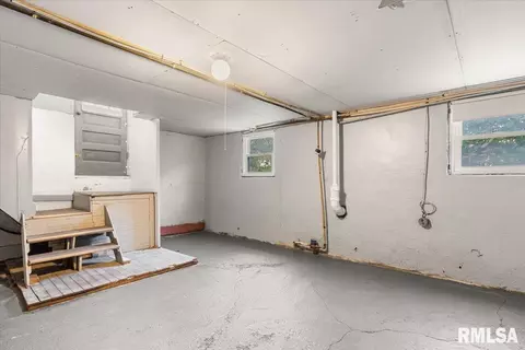 Other - 1729 E Converse Ave, Springfield, IL 62702 photo 8 of 13