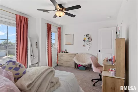 Bedroom - 2801 Richardson Dr, Springfield, IL 62711 photo 10 of 11