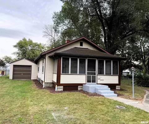 813 N Broadway St, Havana, IL 62644