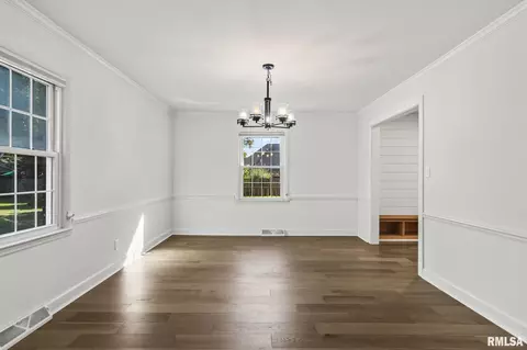Other - 2212 Greenbriar Rd, Springfield, IL 62704 photo 2 of 7