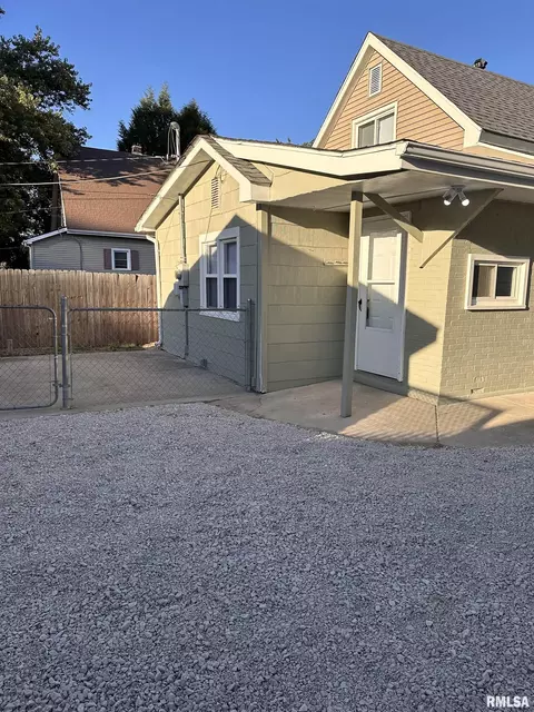 2033 N 19th St, Springfield, IL 62702 photo 28