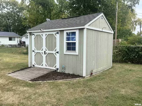 2109 Black Ave, Springfield, IL 62702 photo 33