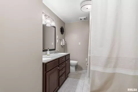 51 Glen Eagle Dr, Springfield, IL 62704 photo 25