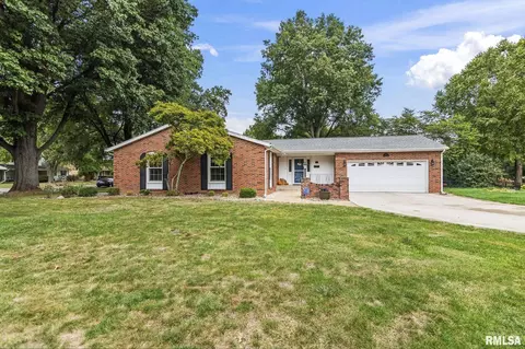 51 Glen Eagle Dr, Springfield, IL 62704 photo 2