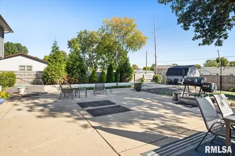 28 Red Oak Ln, Springfield, IL 62712 photo 23