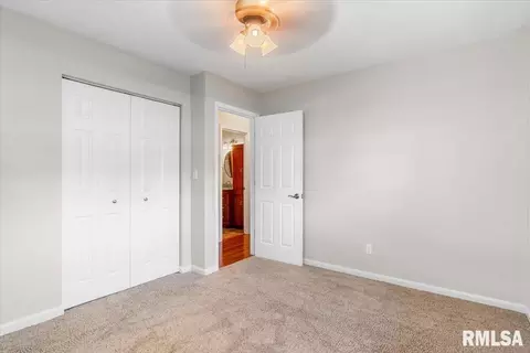 1900 Camden Rd, Springfield, IL 62702 photo 17