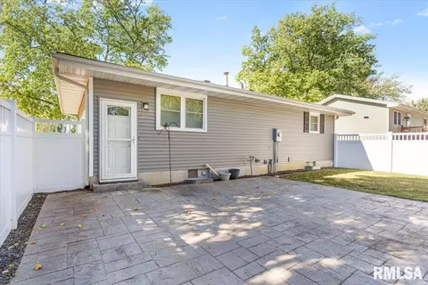 1900 Camden Rd, Springfield, IL 62702 photo 29