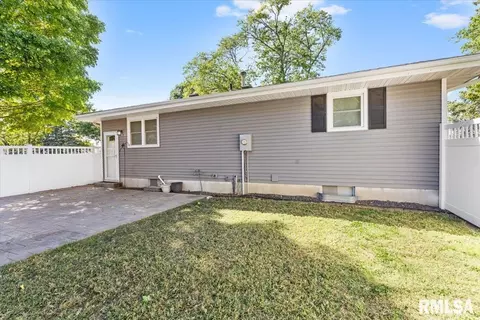 1900 Camden Rd, Springfield, IL 62702 photo 30