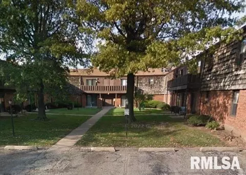 1905 Jeanette Ln, Springfield, IL 62702