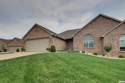1623 S 47th St, Quincy, IL 62305