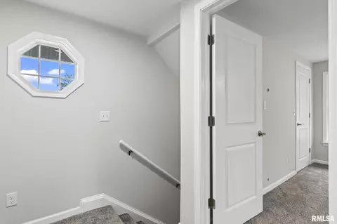2437 S 9th St, Springfield, IL 62703 photo 18