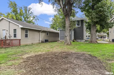 2437 S 9th St, Springfield, IL 62703 photo 35