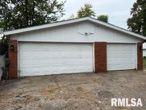 Other - 2241 S 12th St, Springfield, IL 62703 photo 11 of 13