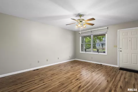 1705 E Watch Ave, Springfield, IL 62702 photo 5