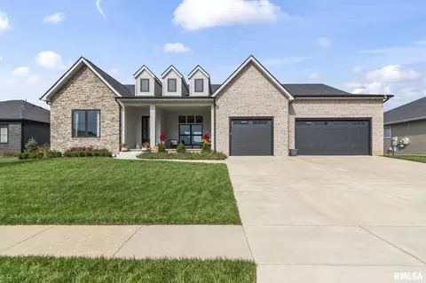 4705 Lynhurst Rd, Springfield, IL 62711 photo 2