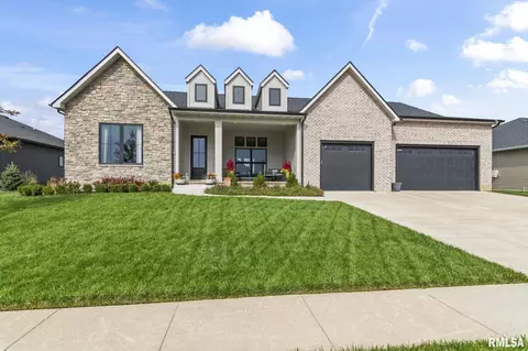 4705 Lynhurst Rd, Springfield, IL 62711 photo 3
