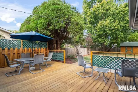719 E Walnut St, Chatham, IL 62629 photo 31