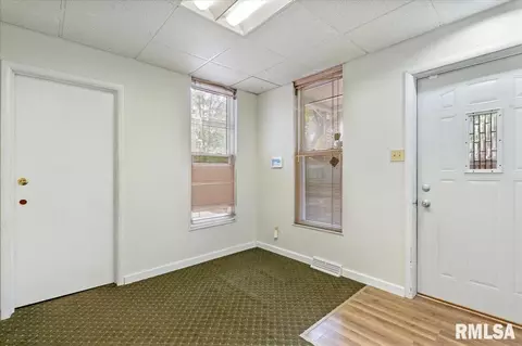 122 W Pine St, Springfield, IL 62704 photo 25