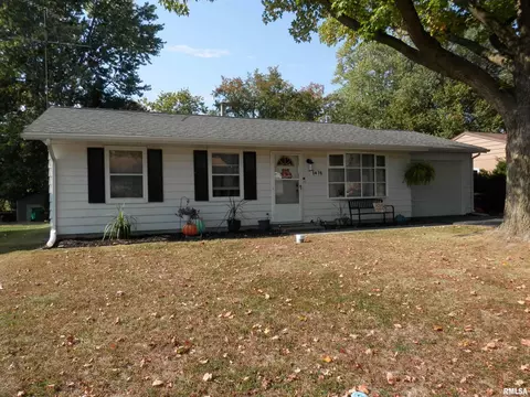 1476 Imperial Ave, Galesburg, IL 61401