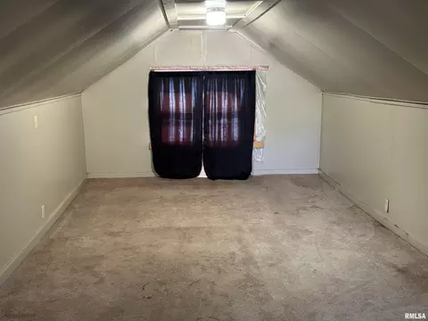 1117 E Ash St, Springfield, IL 62703 photo 9