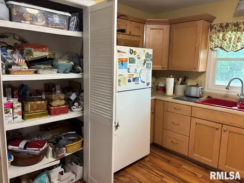 2805 Arlington Dr, Springfield, IL 62704 photo 14
