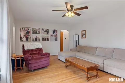 809 N Milton Ave, Springfield, IL 62702 photo 3