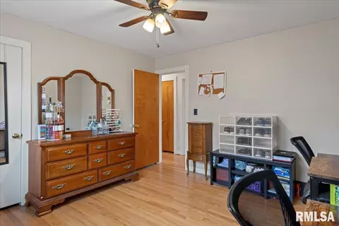 809 N Milton Ave, Springfield, IL 62702 photo 6