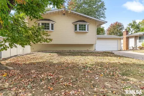 9 Ranger Dr, Springfield, IL 62702 photo 2