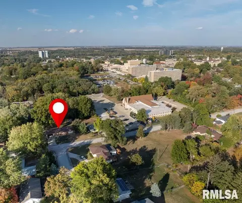 1224 W Calhoun St, Macomb, IL 61455 photo 6