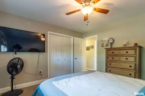 1224 W Calhoun St, Macomb, IL 61455 photo 23
