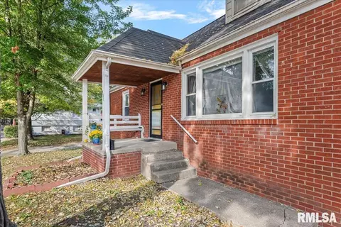 531 W Chenery St, Springfield, IL 62704 photo 4