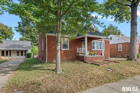 531 W Chenery St, Springfield, IL 62704 photo 3