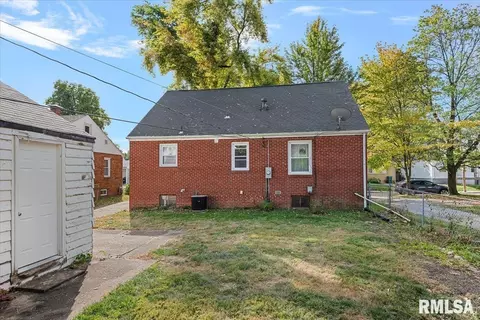 531 W Chenery St, Springfield, IL 62704 photo 30