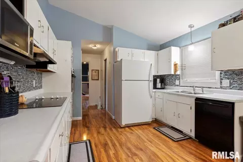 123 Dickinson Rd, Springfield, IL 62704 photo 9