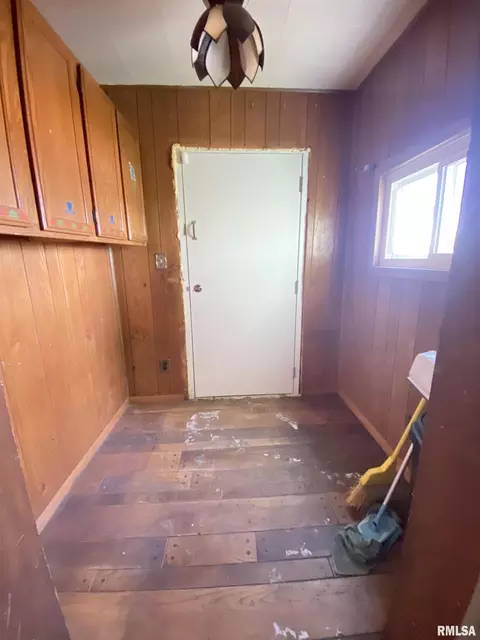 1400 N 15th St, Springfield, IL 62702 photo 13