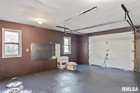 Other - 1109 N 32nd St, Springfield, IL 62702 photo 8 of 10