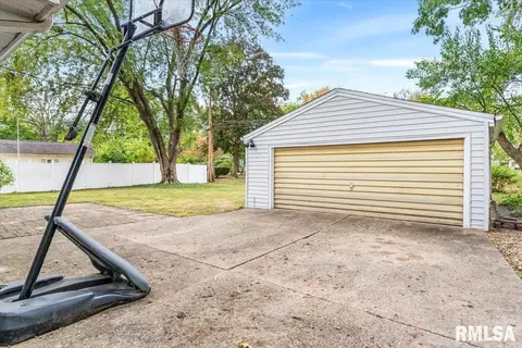 2221 Westview Dr, Springfield, IL 62704 photo 35
