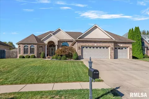 1609 Cressa Ct, Springfield, IL 62704