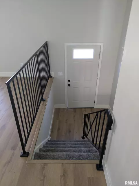 Entry Way - 2620 Griffiths Ave, Springfield, IL 62702 photo 1 of 1