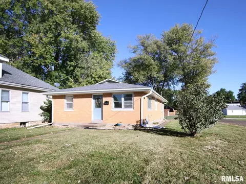 1229 Spruce St, Quincy, IL 62301