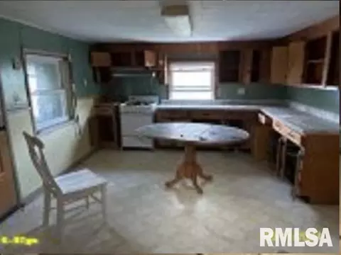 2 N Mcbride Rd, Ava, IL 62907 photo 18