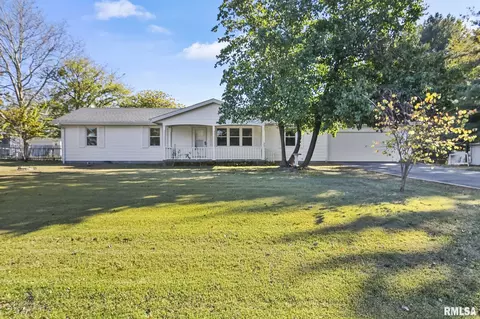 285 Trillium Ln, Springfield, IL 62707 photo 2