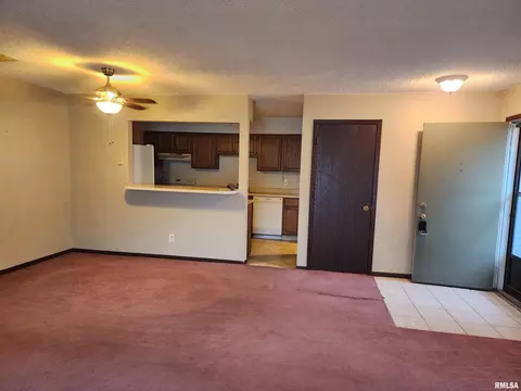 90 Brookside Pl, Springfield, IL 62704 photo 3