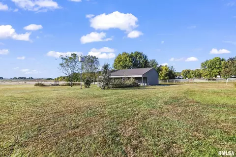 460 S Oaklane Rd, Springfield, IL 62712 photo 8